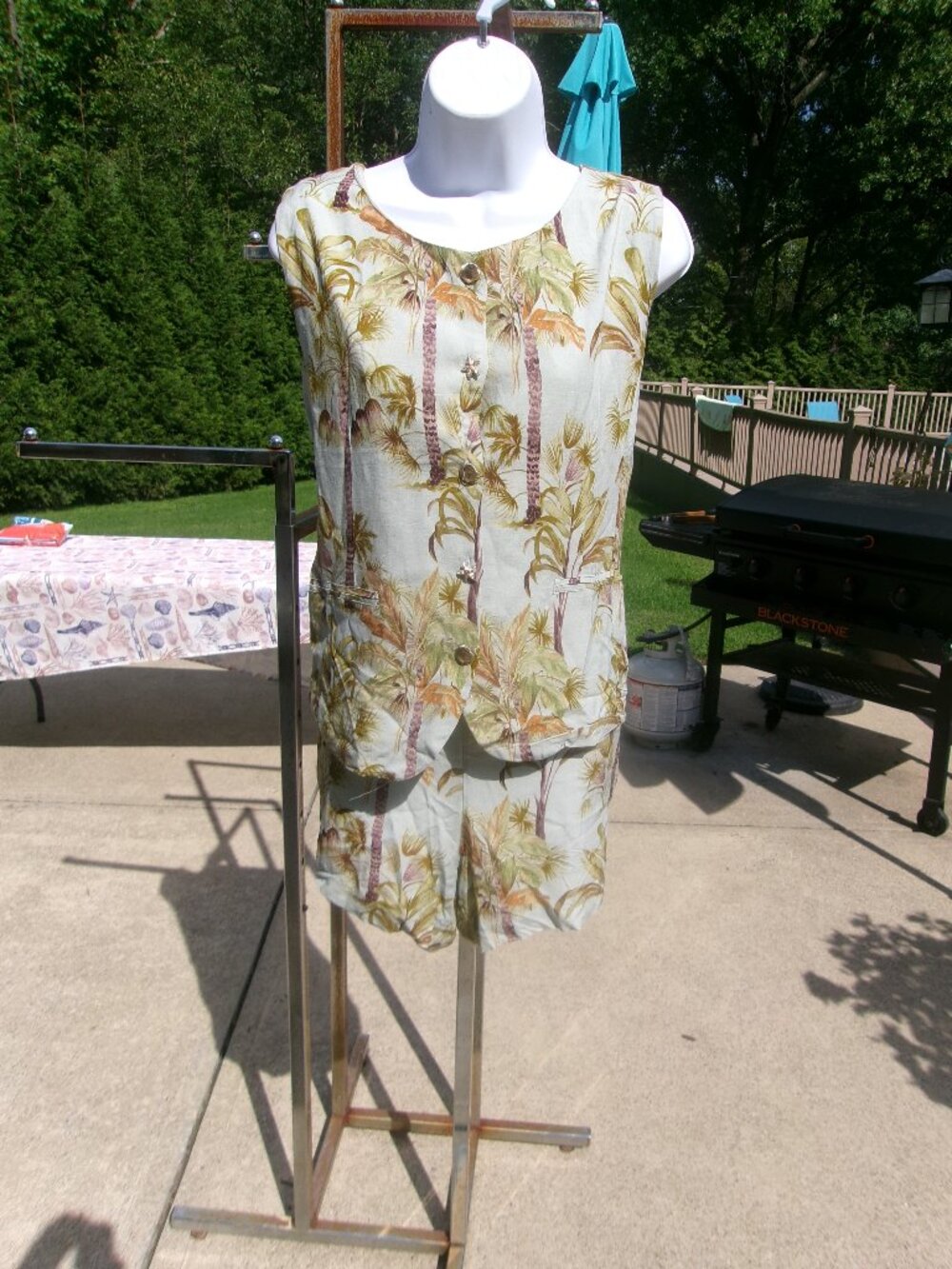 NWT BADGLEY MISCHKA 2PC SLATE BLUE FLORAL TOP&SHORTS SET L